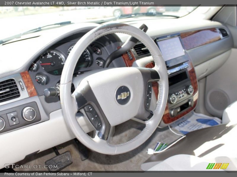 Silver Birch Metallic / Dark Titanium/Light Titanium 2007 Chevrolet Avalanche LT 4WD