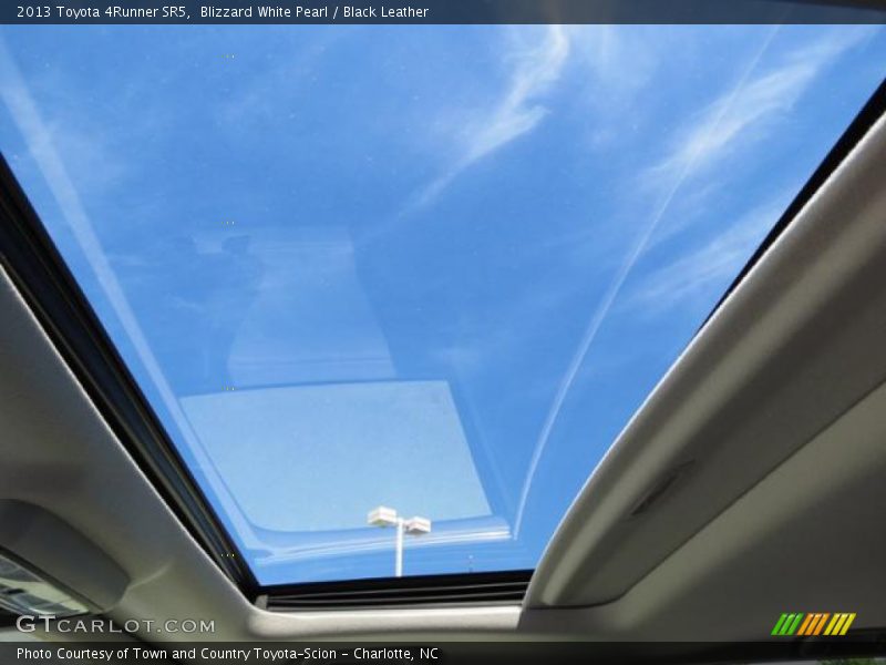 Blizzard White Pearl / Black Leather 2013 Toyota 4Runner SR5