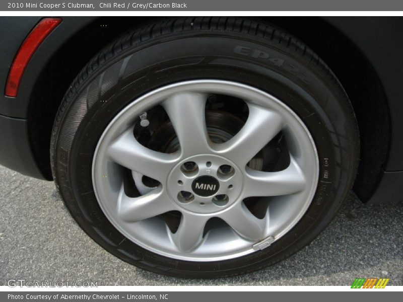 Chili Red / Grey/Carbon Black 2010 Mini Cooper S Clubman