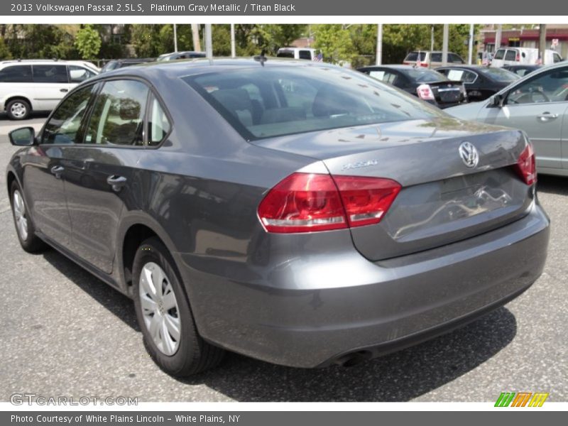 Platinum Gray Metallic / Titan Black 2013 Volkswagen Passat 2.5L S