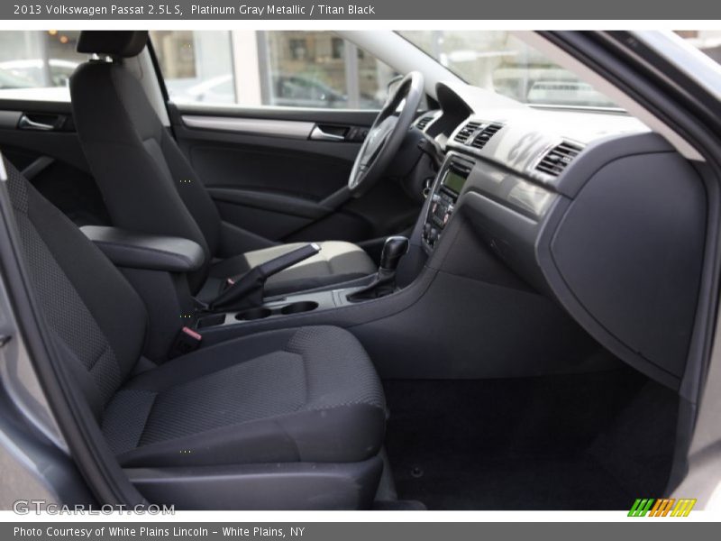 Platinum Gray Metallic / Titan Black 2013 Volkswagen Passat 2.5L S