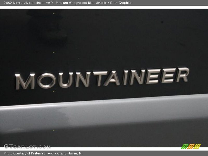  2002 Mountaineer AWD Logo