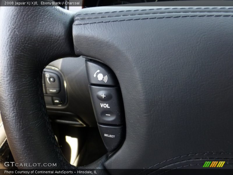 Controls of 2008 XJ XJ8