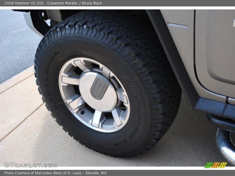  2008 H2 SUV Wheel