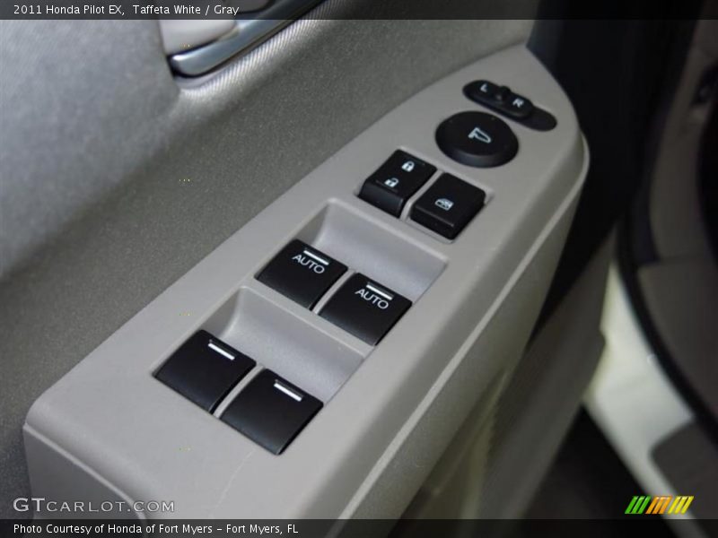 Taffeta White / Gray 2011 Honda Pilot EX