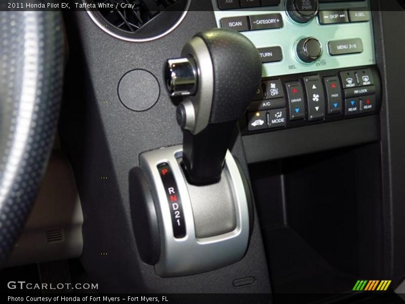 Taffeta White / Gray 2011 Honda Pilot EX