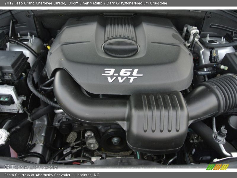 Bright Silver Metallic / Dark Graystone/Medium Graystone 2012 Jeep Grand Cherokee Laredo