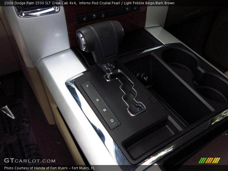  2009 Ram 1500 SLT Crew Cab 4x4 5 Speed Automatic Shifter