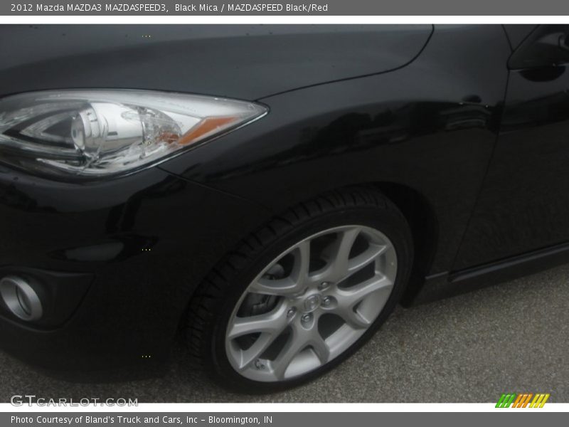 Black Mica / MAZDASPEED Black/Red 2012 Mazda MAZDA3 MAZDASPEED3