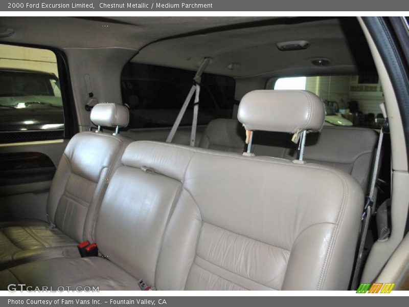 Chestnut Metallic / Medium Parchment 2000 Ford Excursion Limited