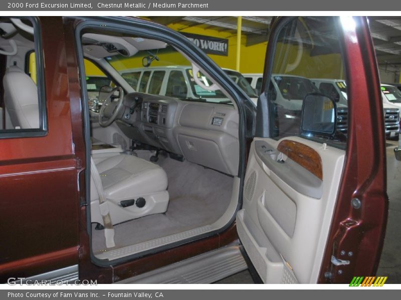 Chestnut Metallic / Medium Parchment 2000 Ford Excursion Limited
