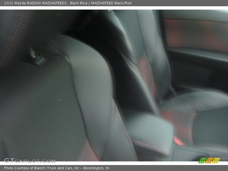 Black Mica / MAZDASPEED Black/Red 2012 Mazda MAZDA3 MAZDASPEED3