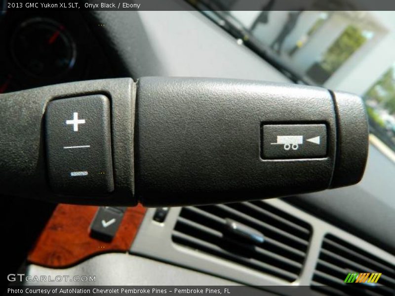 Onyx Black / Ebony 2013 GMC Yukon XL SLT