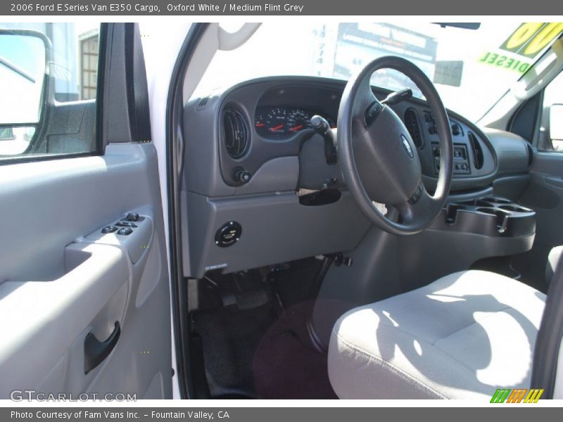 Oxford White / Medium Flint Grey 2006 Ford E Series Van E350 Cargo