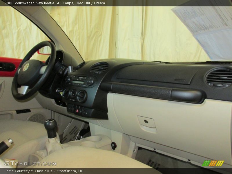 Red Uni / Cream 2000 Volkswagen New Beetle GLS Coupe