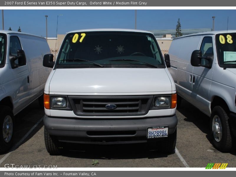 Oxford White / Medium Flint Grey 2007 Ford E Series Van E350 Super Duty Cargo