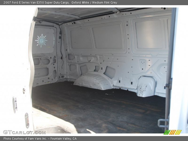 Oxford White / Medium Flint Grey 2007 Ford E Series Van E350 Super Duty Cargo