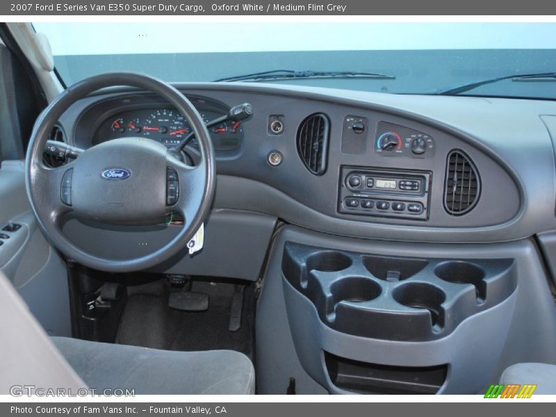 Oxford White / Medium Flint Grey 2007 Ford E Series Van E350 Super Duty Cargo