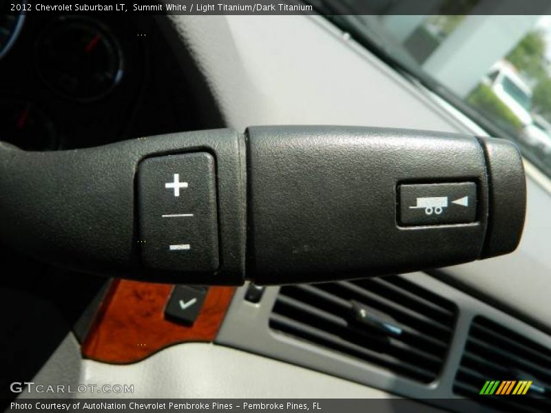 Summit White / Light Titanium/Dark Titanium 2012 Chevrolet Suburban LT