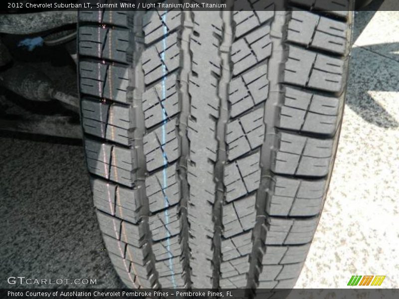 Summit White / Light Titanium/Dark Titanium 2012 Chevrolet Suburban LT