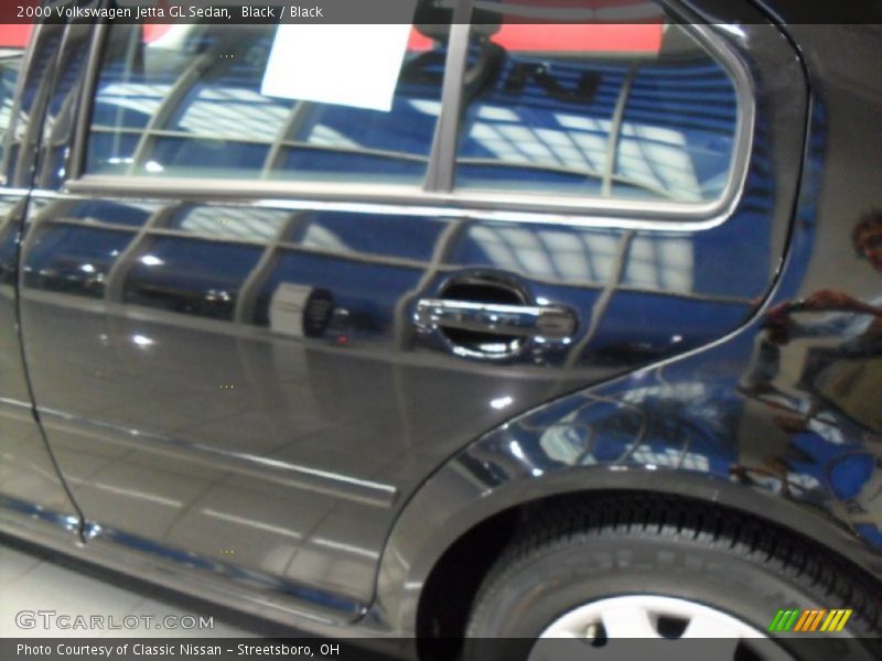 Black / Black 2000 Volkswagen Jetta GL Sedan