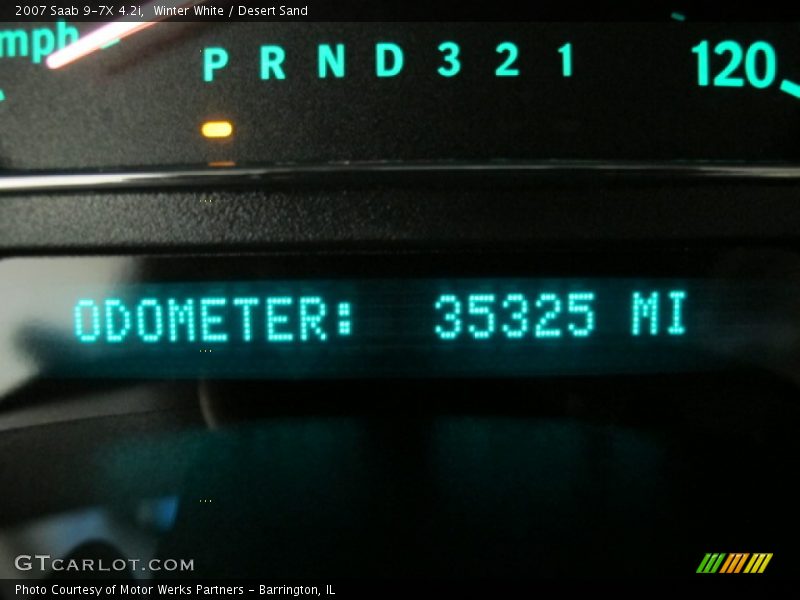 Winter White / Desert Sand 2007 Saab 9-7X 4.2i