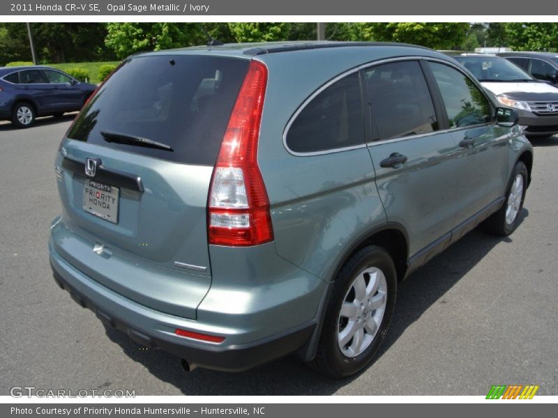 Opal Sage Metallic / Ivory 2011 Honda CR-V SE