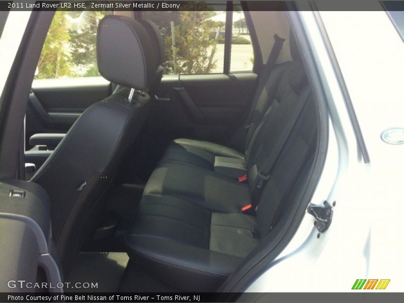 Zermatt Silver Metallic / Ebony 2011 Land Rover LR2 HSE