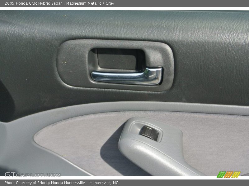 Magnesium Metallic / Gray 2005 Honda Civic Hybrid Sedan