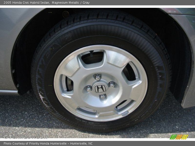 Magnesium Metallic / Gray 2005 Honda Civic Hybrid Sedan