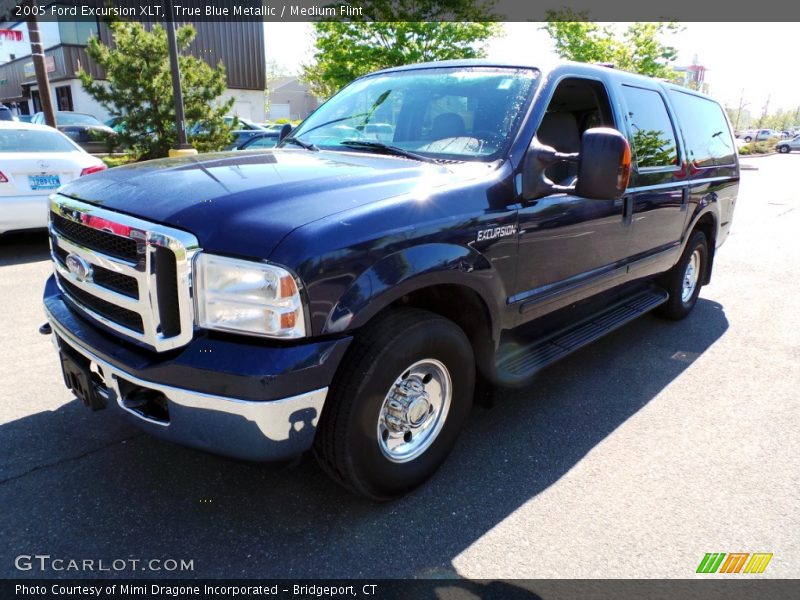 True Blue Metallic / Medium Flint 2005 Ford Excursion XLT