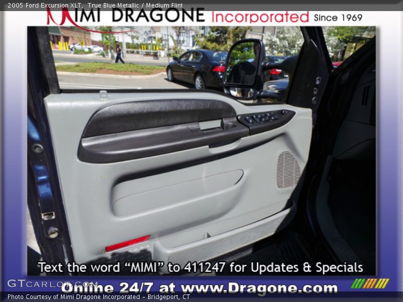True Blue Metallic / Medium Flint 2005 Ford Excursion XLT