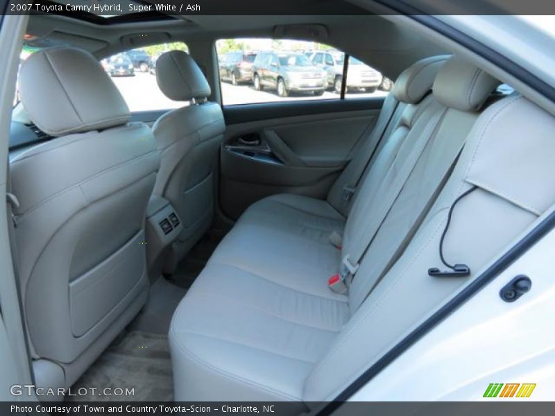 Super White / Ash 2007 Toyota Camry Hybrid