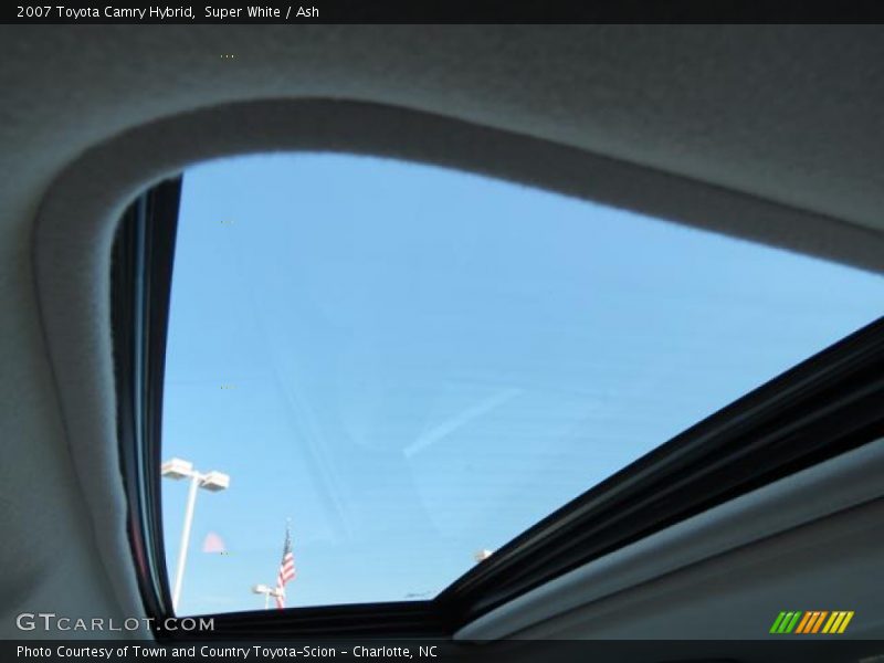 Super White / Ash 2007 Toyota Camry Hybrid