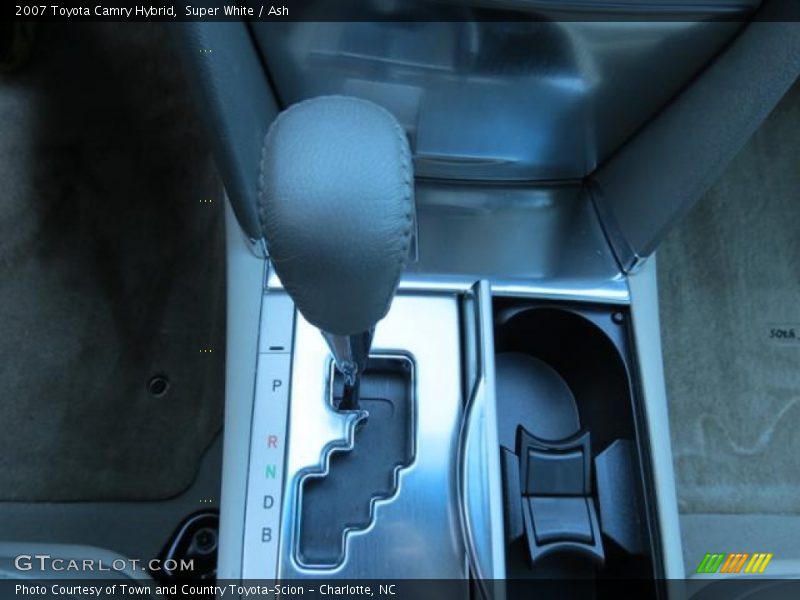 Super White / Ash 2007 Toyota Camry Hybrid