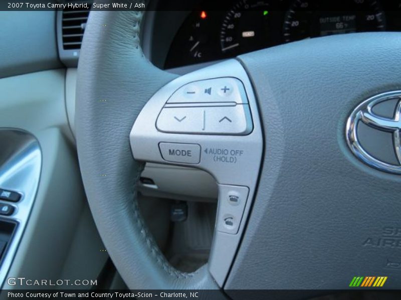 Super White / Ash 2007 Toyota Camry Hybrid