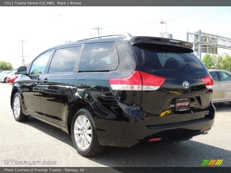 Black / Bisque 2011 Toyota Sienna XLE AWD