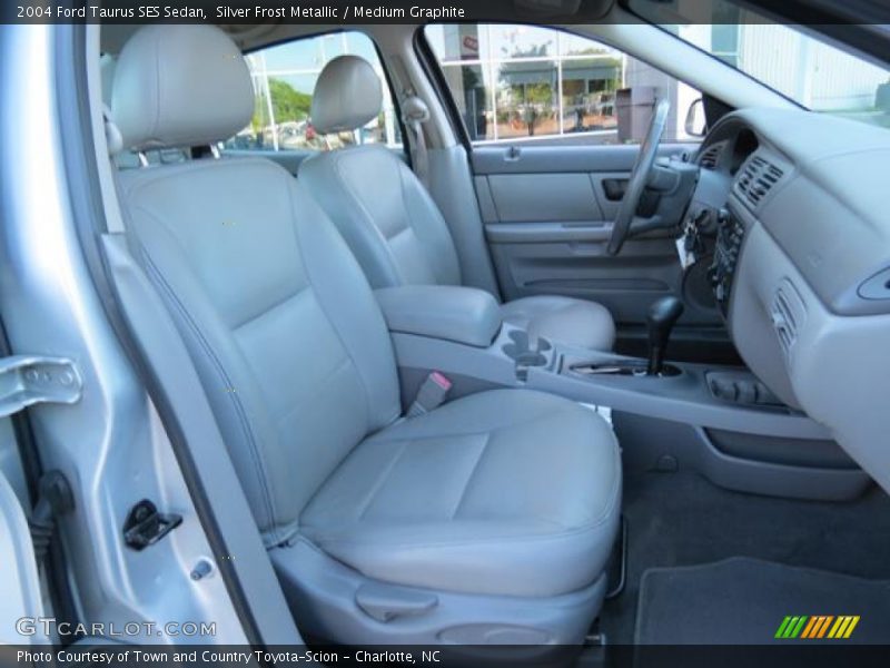 Silver Frost Metallic / Medium Graphite 2004 Ford Taurus SES Sedan