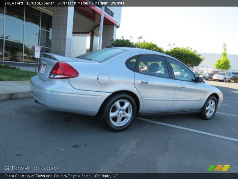 Silver Frost Metallic / Medium Graphite 2004 Ford Taurus SES Sedan