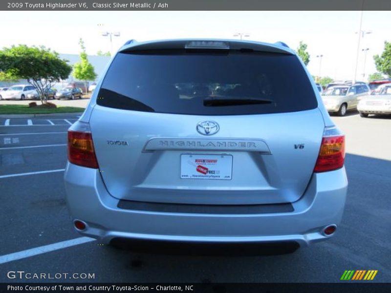 Classic Silver Metallic / Ash 2009 Toyota Highlander V6