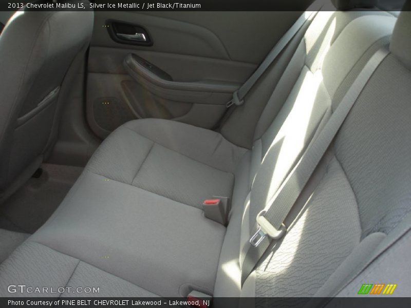 Silver Ice Metallic / Jet Black/Titanium 2013 Chevrolet Malibu LS
