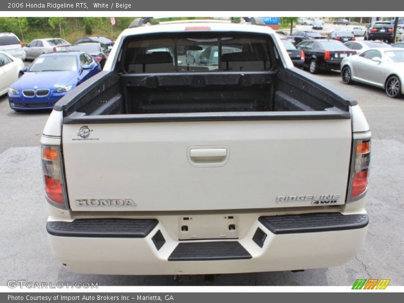 White / Beige 2006 Honda Ridgeline RTS
