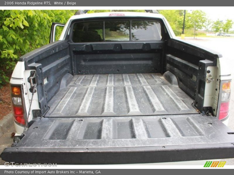 White / Beige 2006 Honda Ridgeline RTS