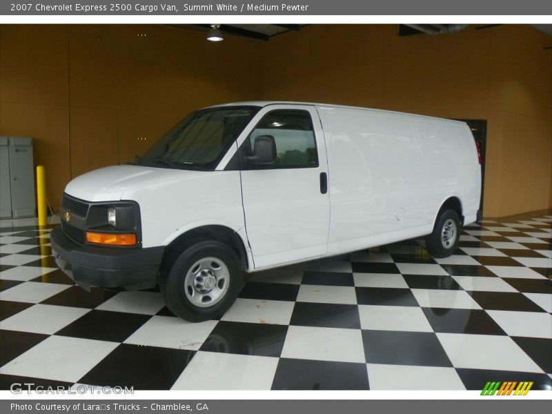 Summit White / Medium Pewter 2007 Chevrolet Express 2500 Cargo Van