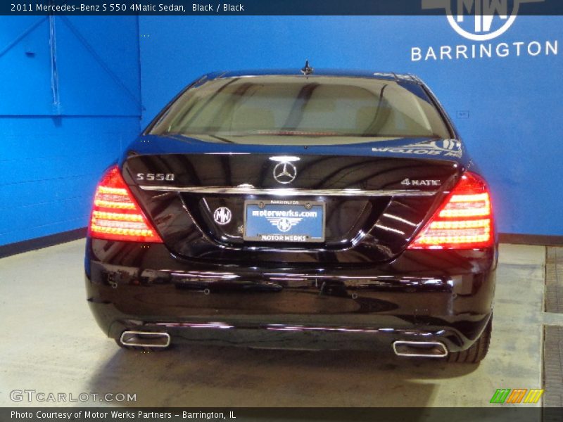 Black / Black 2011 Mercedes-Benz S 550 4Matic Sedan