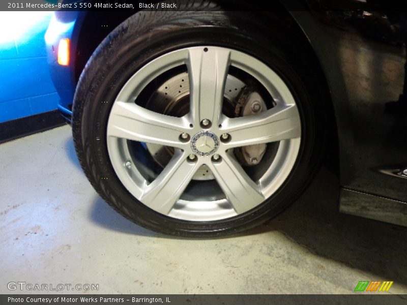 Black / Black 2011 Mercedes-Benz S 550 4Matic Sedan