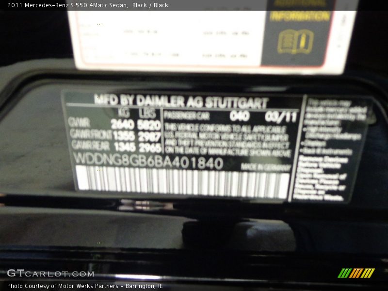 Black / Black 2011 Mercedes-Benz S 550 4Matic Sedan