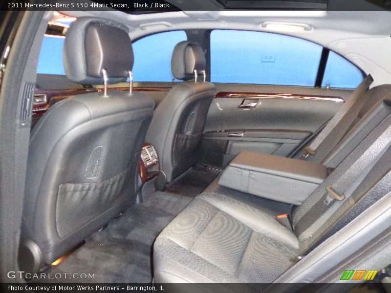Black / Black 2011 Mercedes-Benz S 550 4Matic Sedan