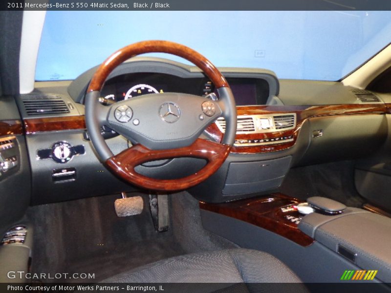Black / Black 2011 Mercedes-Benz S 550 4Matic Sedan