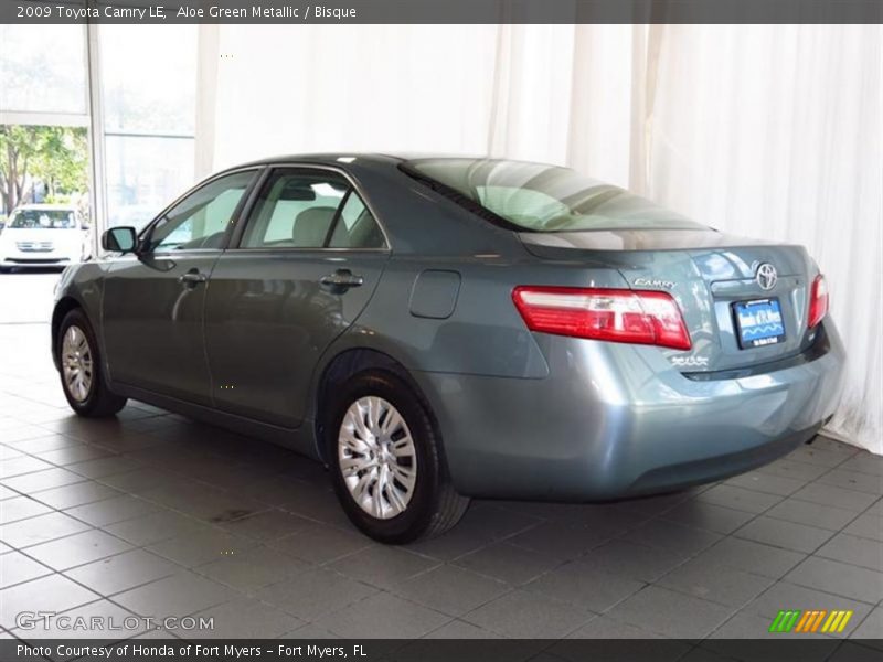 Aloe Green Metallic / Bisque 2009 Toyota Camry LE